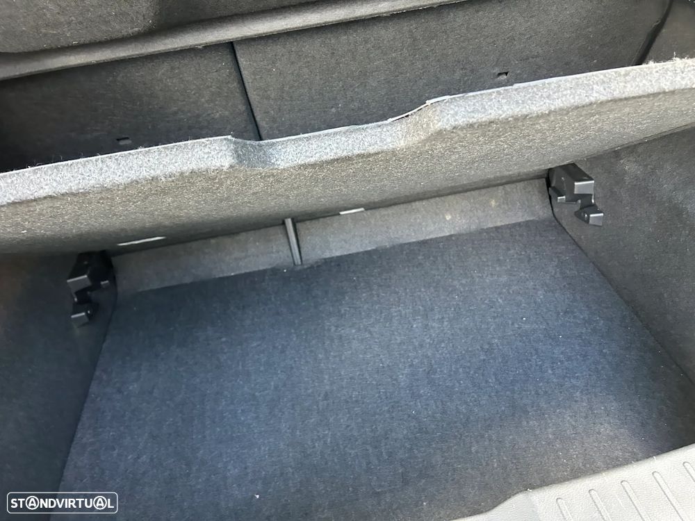 Nissan Juke 1.0 DIG-T N-Connecta DCT - 9