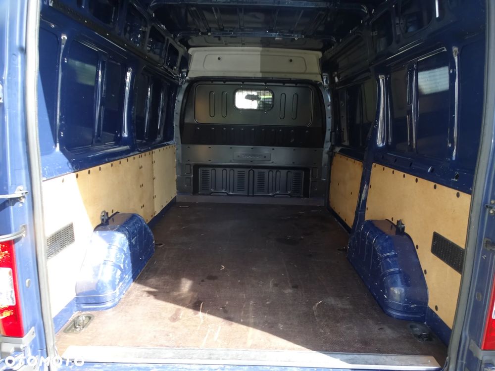 Ford Transit - 16