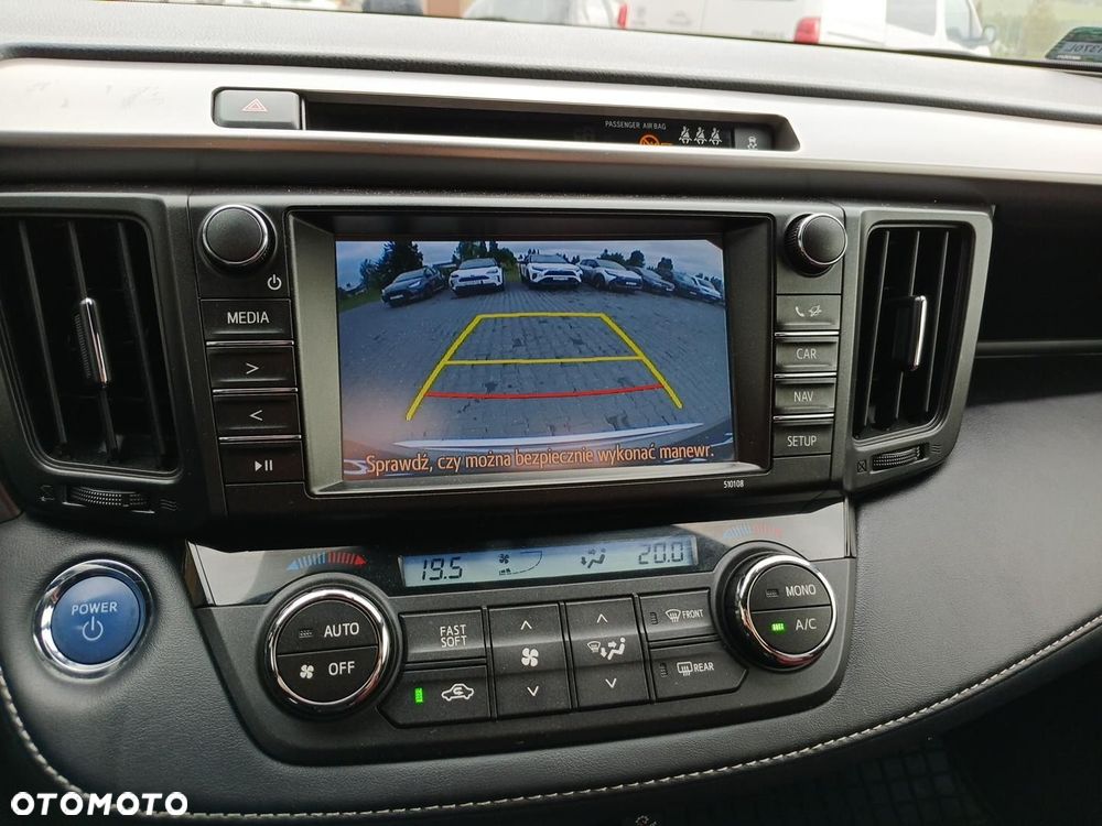 Toyota RAV4 - 14