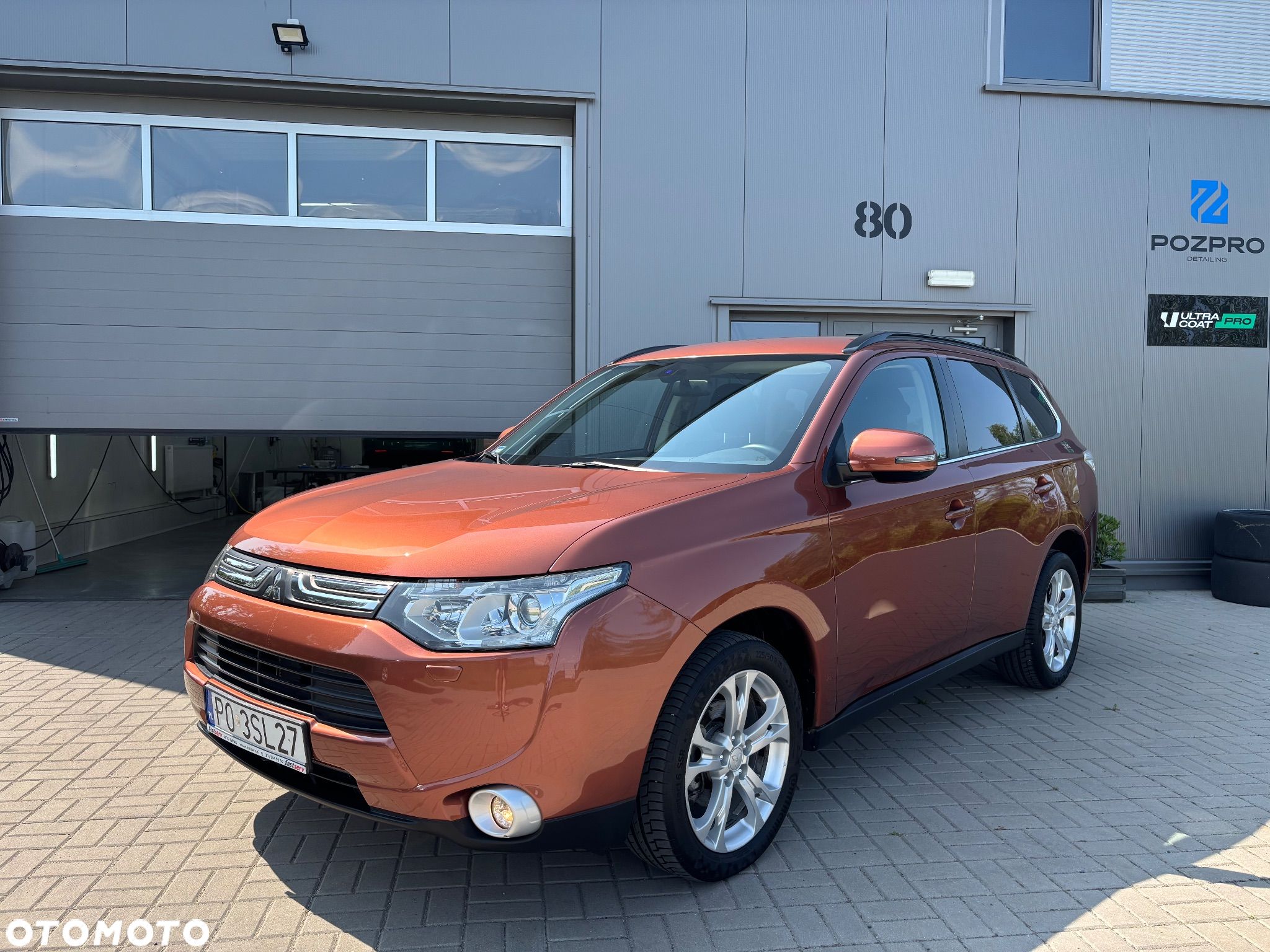 Mitsubishi Outlander - 1