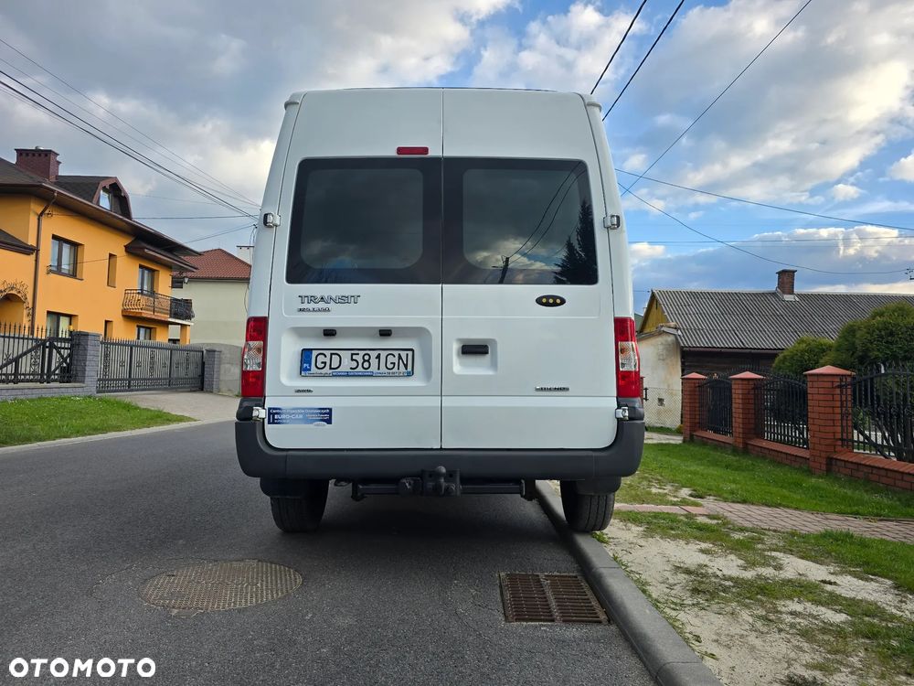 Ford Transit - 24