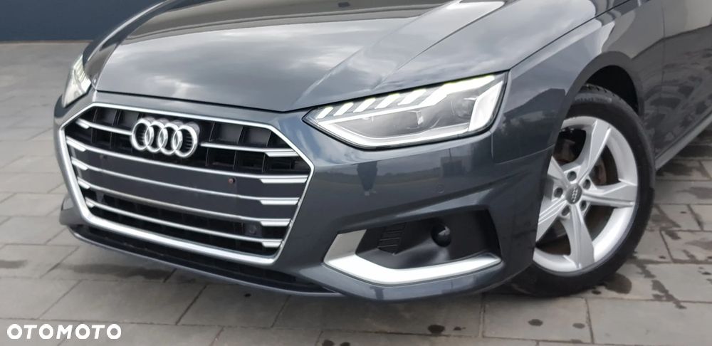 Audi A4 Avant 35 TDI Sport S tronic - 4