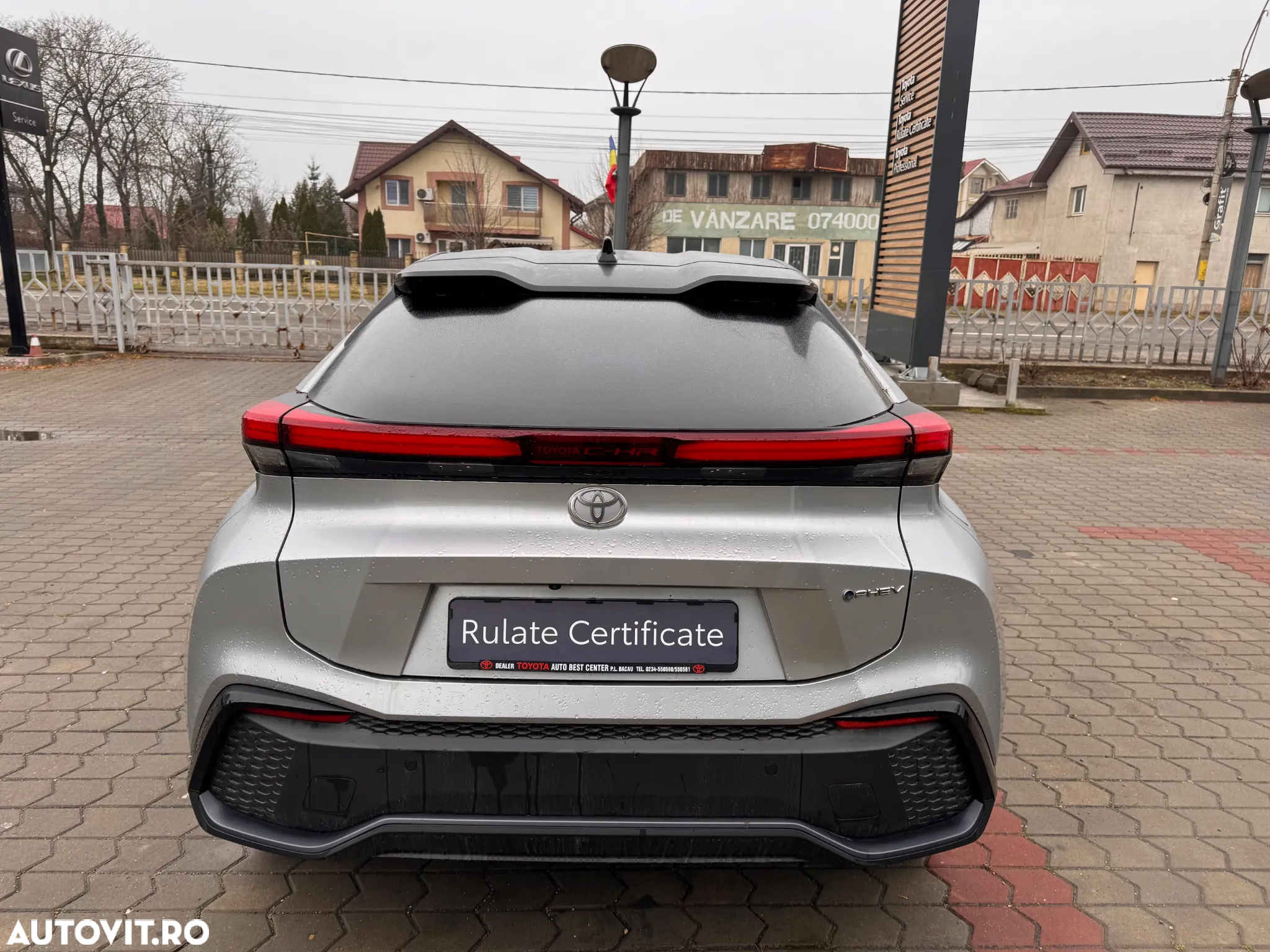 Toyota C-HR - 6