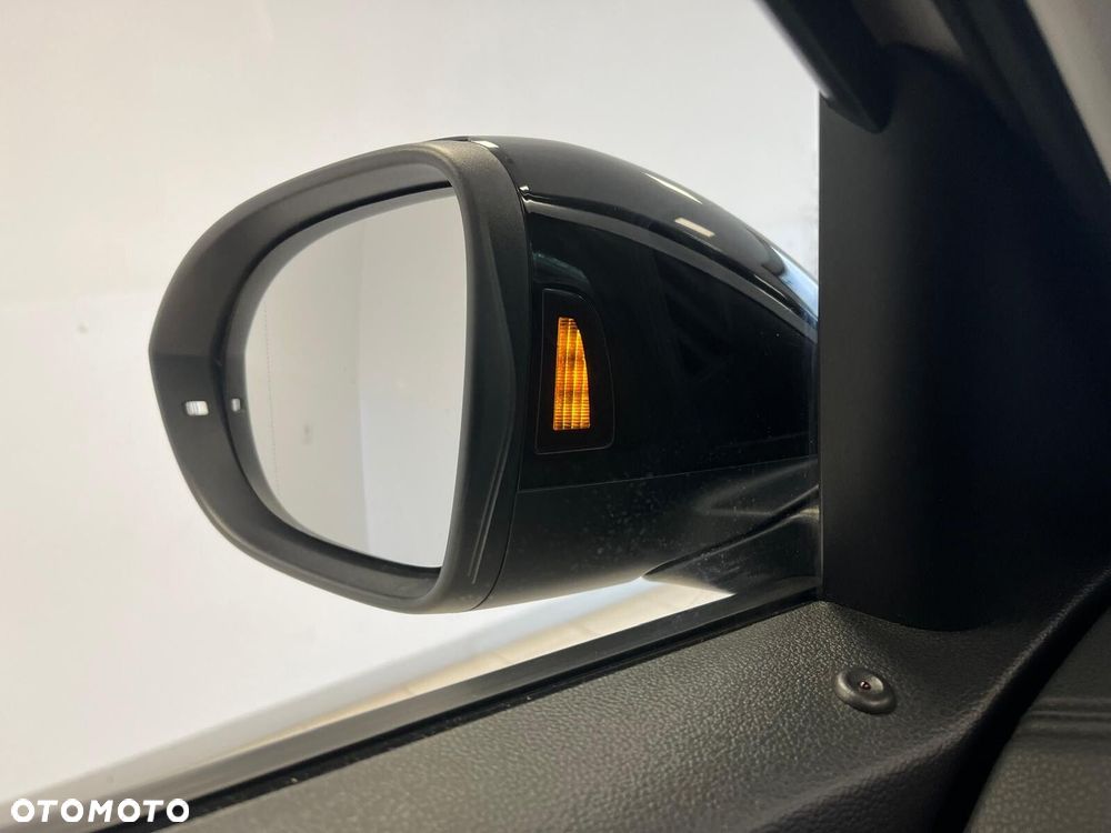 Volkswagen T-Roc 1.5 TSI Life DSG - 15