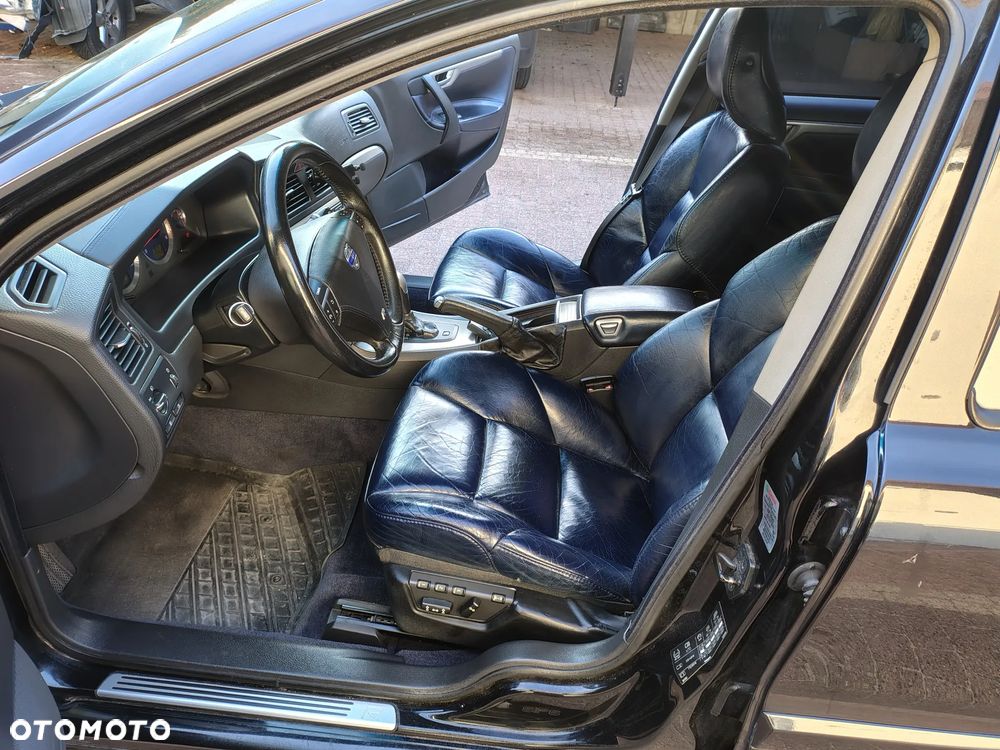 Volvo V70 2.5 R - 18