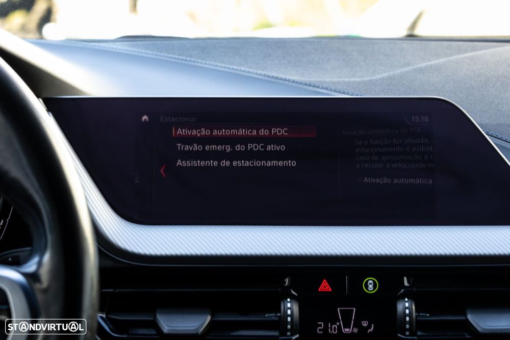 BMW 116 d Pack Desportivo M Auto - 40