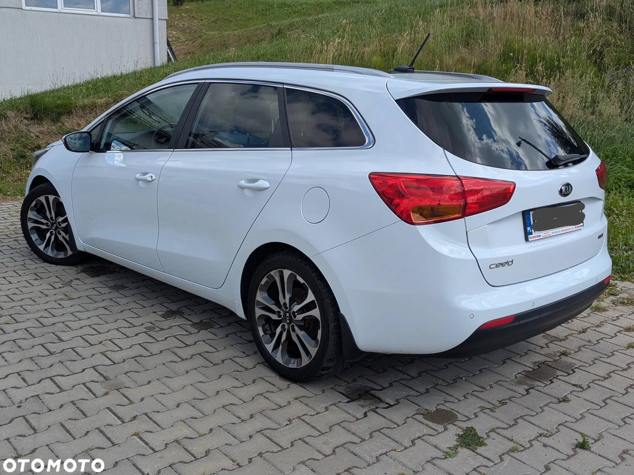 Kia Ceed Cee'd 1.6 CRDi XL - 2