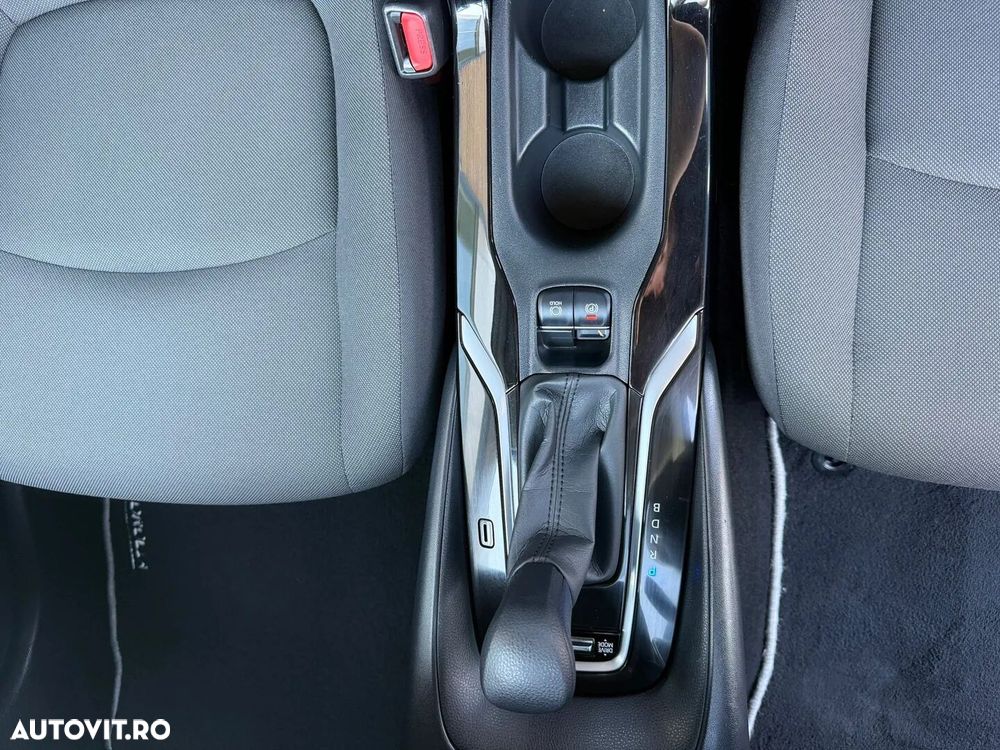 Toyota Corolla - 18