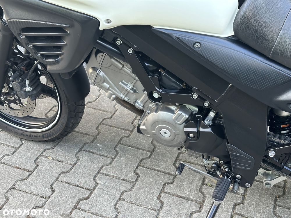 Suzuki DL - 16