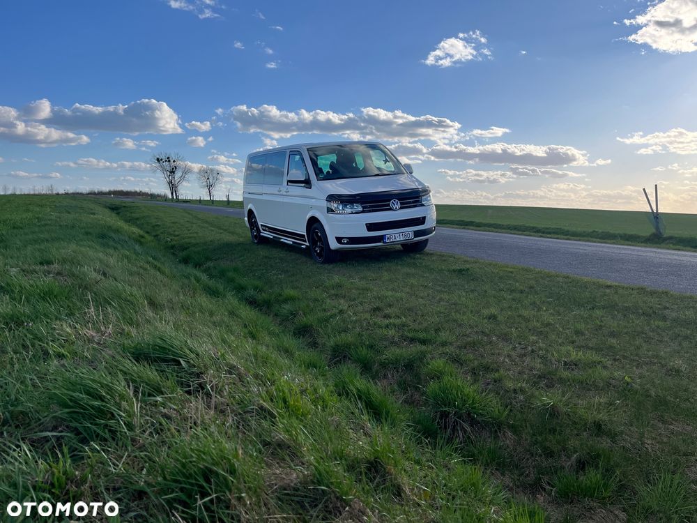 Volkswagen Multivan - 19