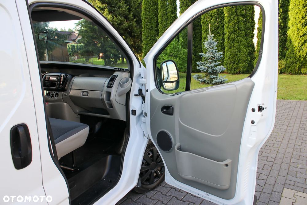 Opel VIVARO - 18