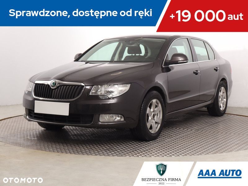 Skoda Superb - 2