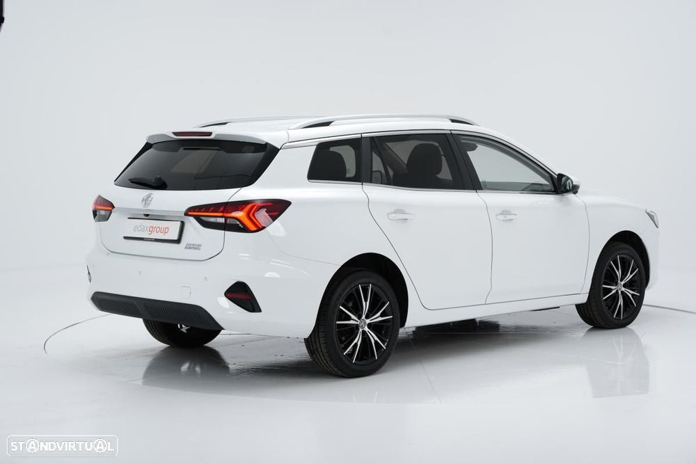 MG MG5 61 kWh Luxury - 3