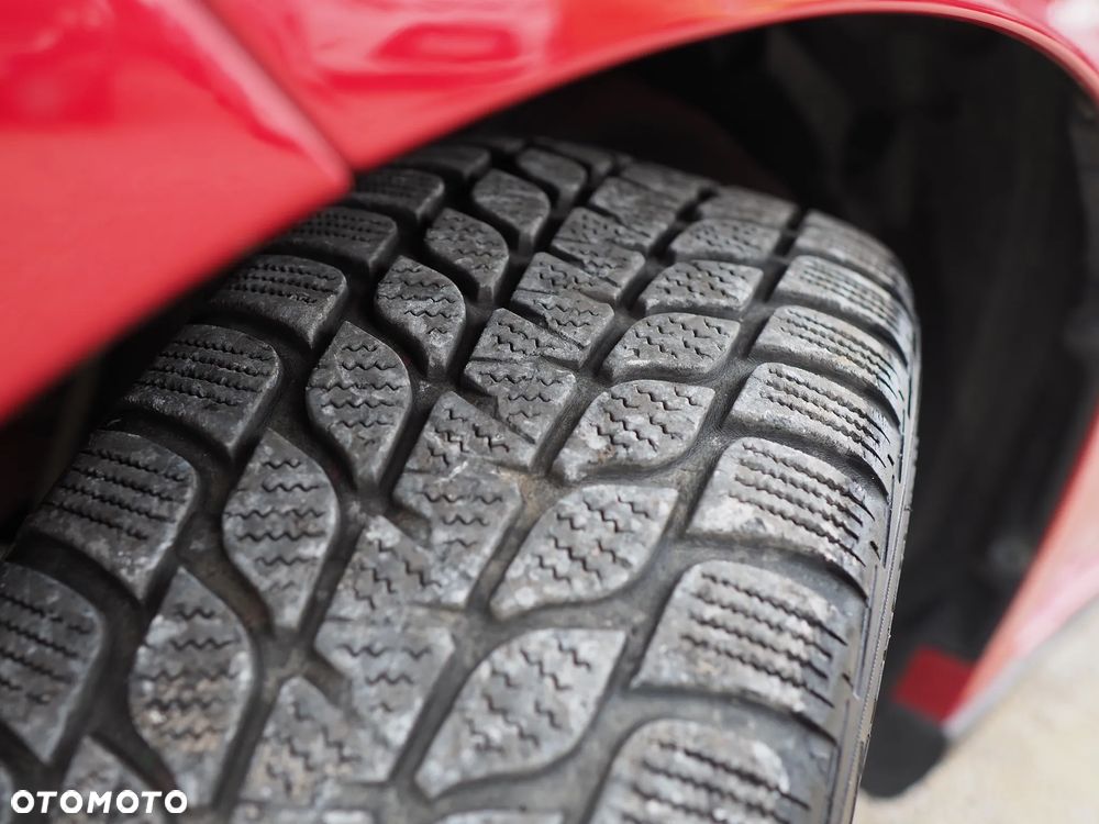 Toyota Urban Cruiser - 28