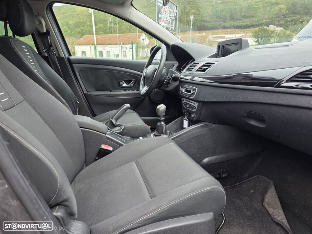 Renault Mégane Sport Tourer 1.5 dCi Dynamique S CO2 Champion - 12