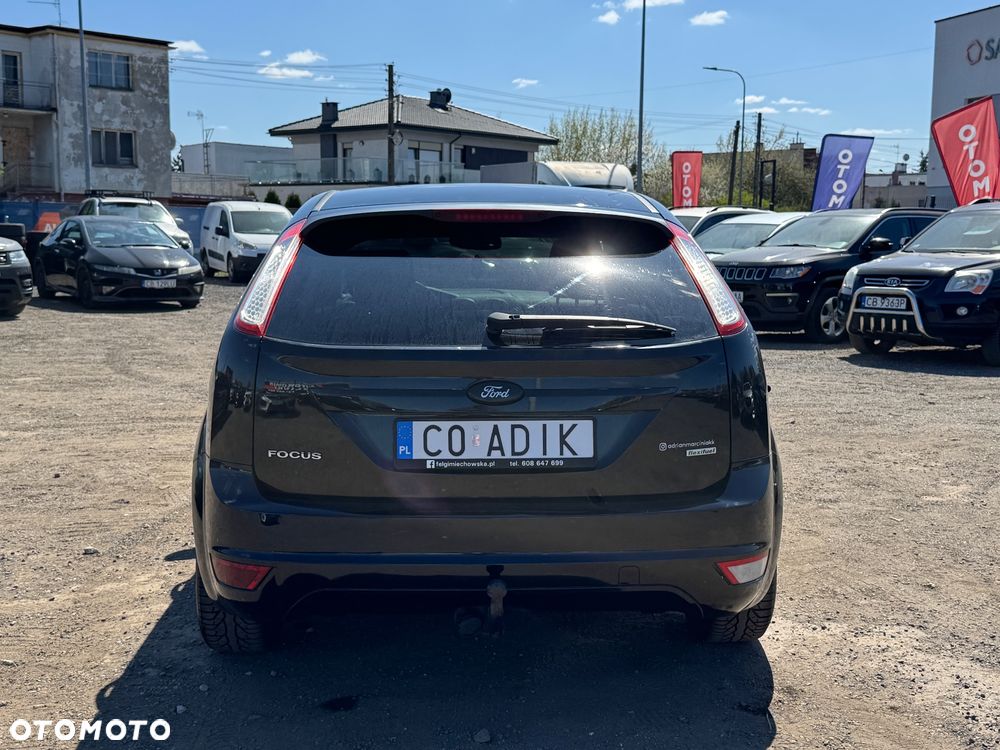 Ford Focus 1.8 Style+ - 17