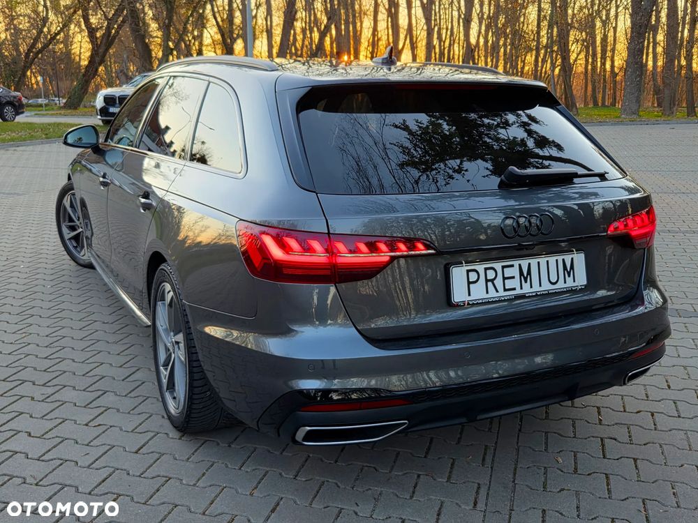 Audi A4 Avant 35 TFSI S tronic S line - 15