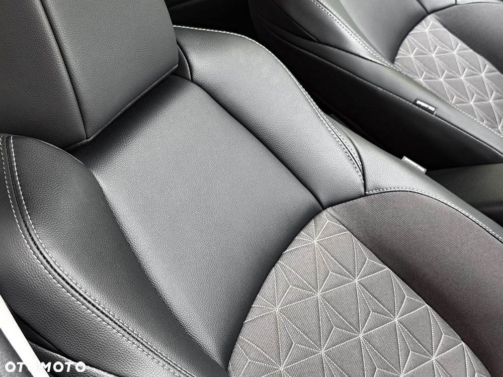 Toyota Yaris Cross Hybrid 1.5 Executive - 39