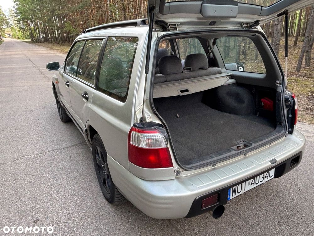 Subaru Forester 2.0S Turbo 16v 4x4 - 9