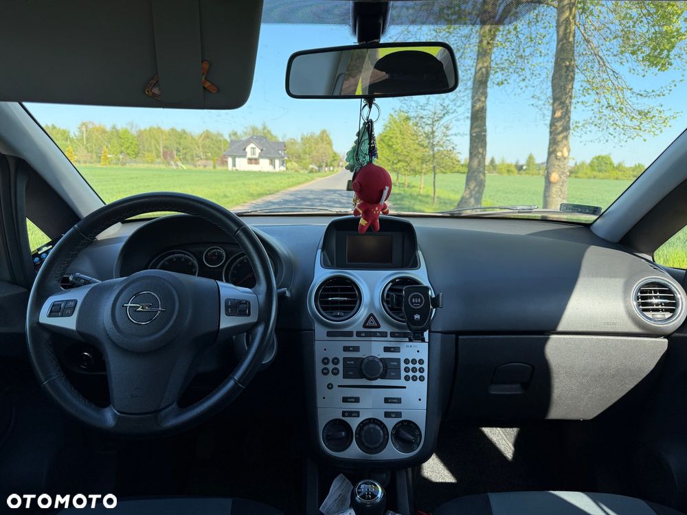 Opel Corsa 1.2 16V 111 - 9