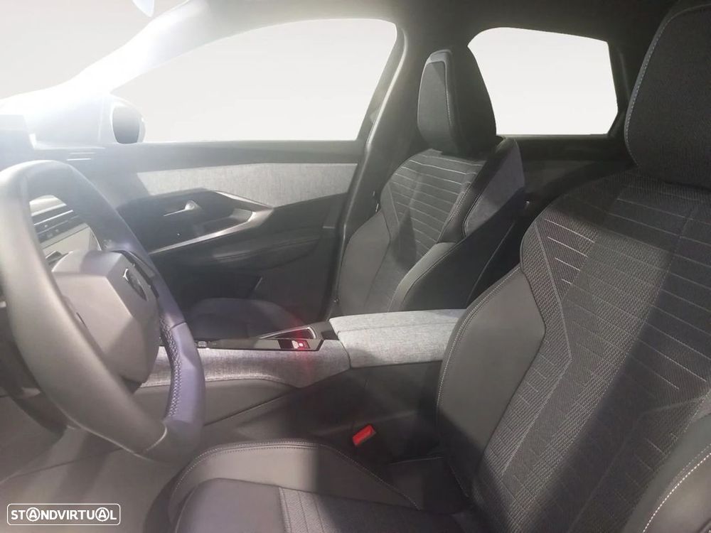 Peugeot E-3008 73 kWh Allure - 10