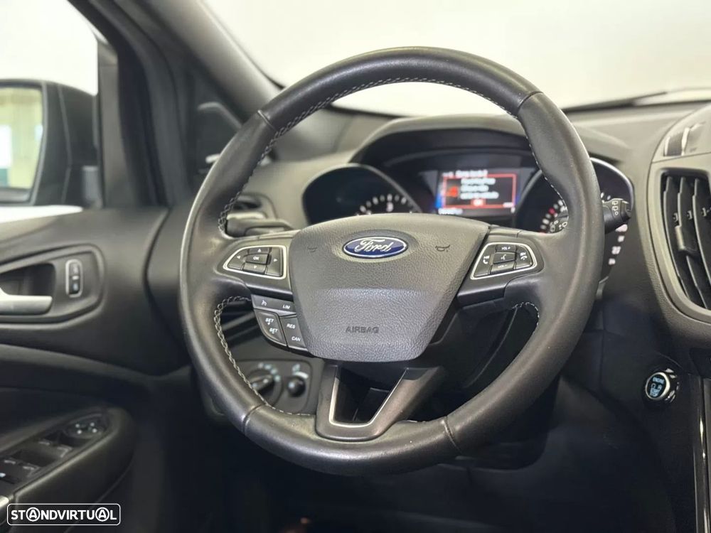 Ford Kuga 1.5 TDCi ST-Line Limited Edition - 30