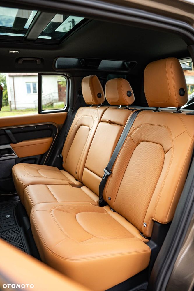 Land Rover Defender 3.0 D250 mHEV SEdona Edition - 23