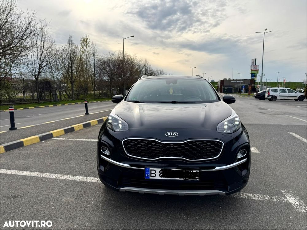 Kia Sportage 2.0 CRDI AWD Eco-Dynamics+ (48V M-H) Aut. PLATINUM - 2