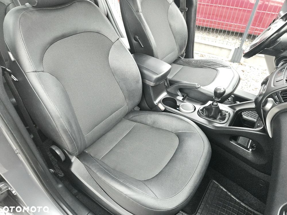 Hyundai ix35 1.6 2WD blue Style - 27