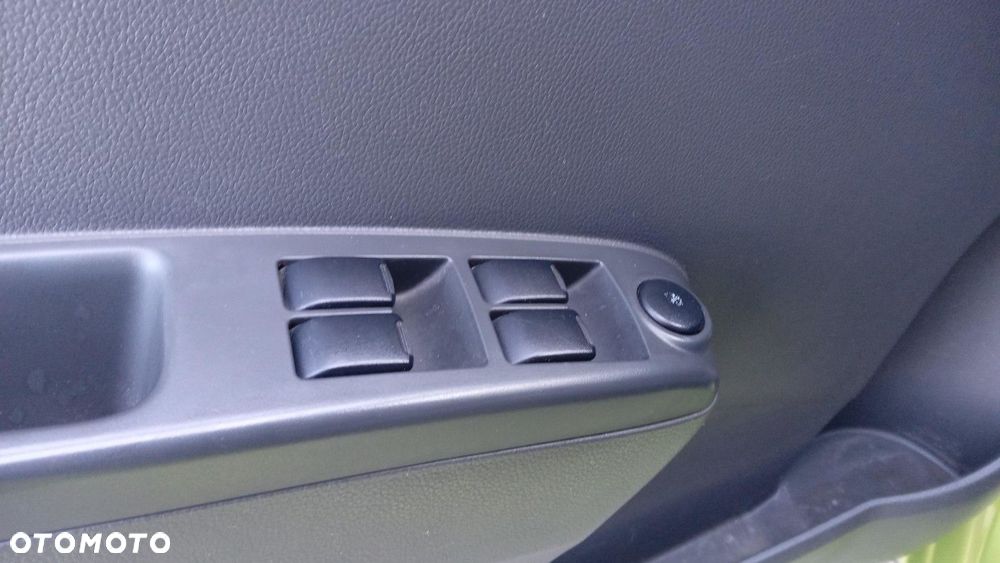 Chevrolet Spark - 11