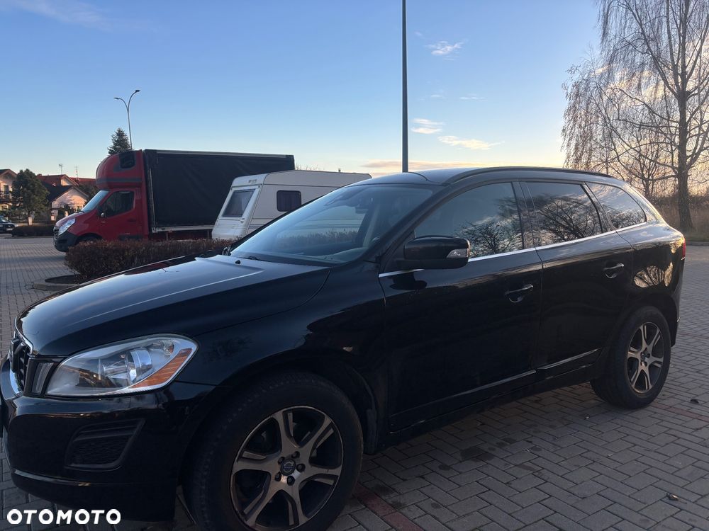 Volvo XC 60 - 6