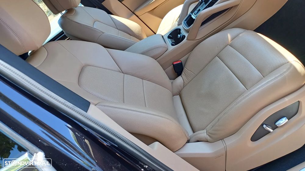 Porsche Cayenne E-Hybrid - 12