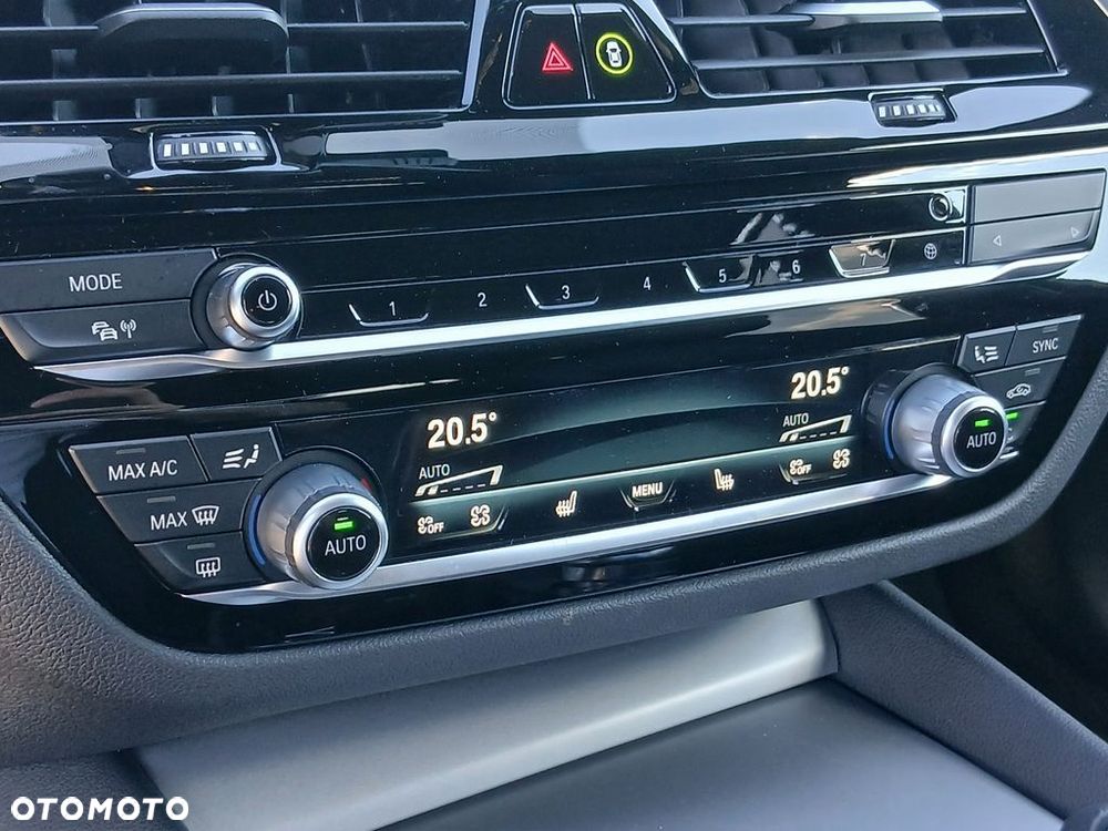 BMW Seria 5 - 26