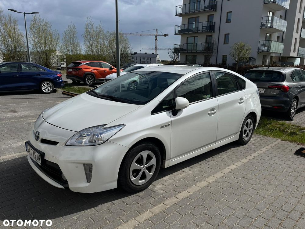 Toyota Prius 1.8 HSD Luna - 10