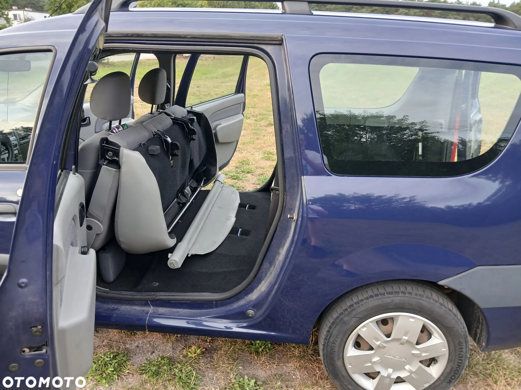 Dacia Logan MCV 1.6 16V Laureate - 12
