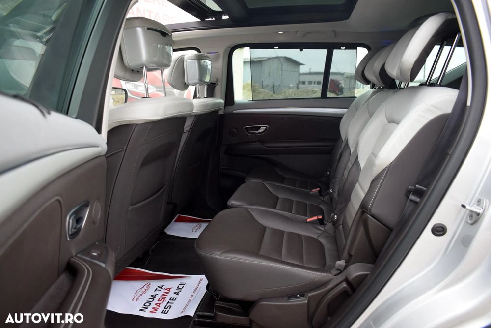 Renault Espace BLUE dCi 200 EDC INITIALE PARIS - 11