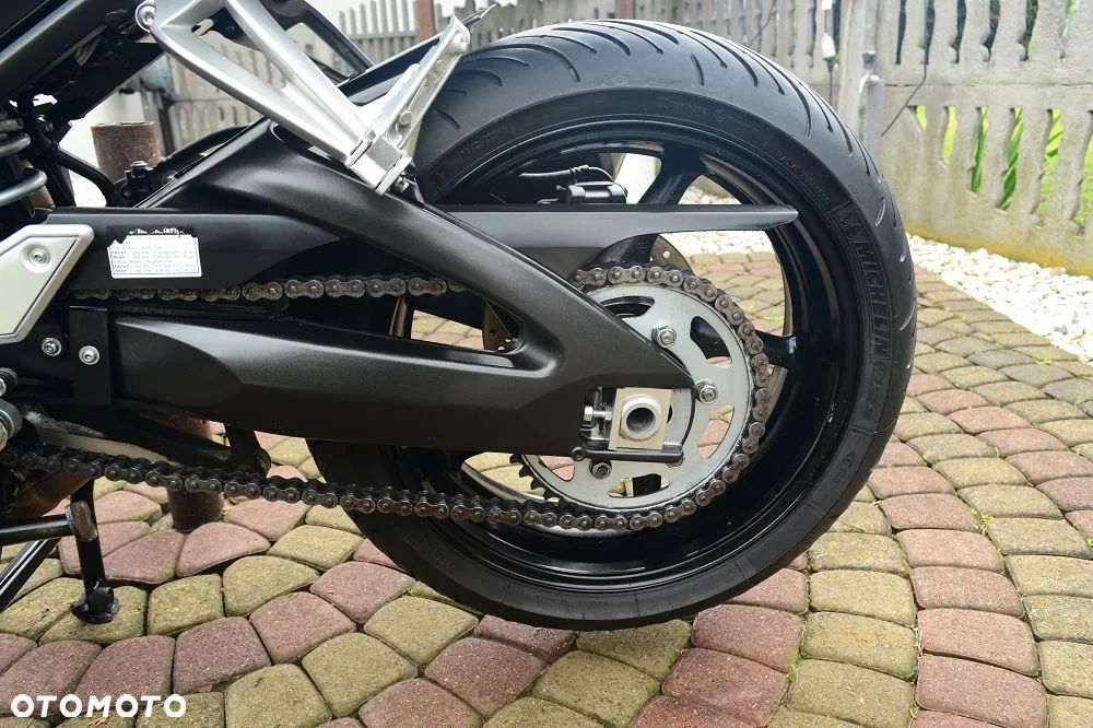 Yamaha FZ - 31