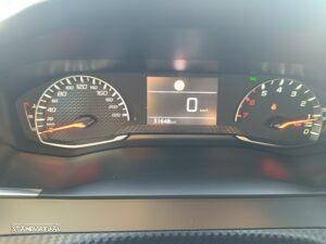Peugeot 2008 1.2 PureTech Style - 11