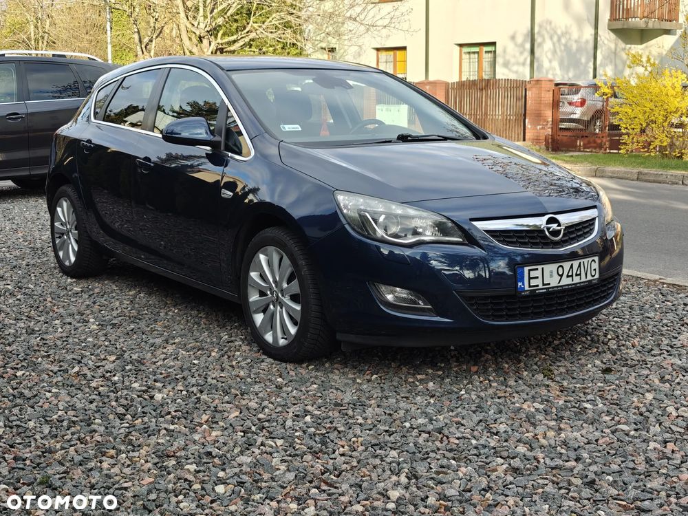 Opel Astra 1.4 Turbo Color Edition - 2
