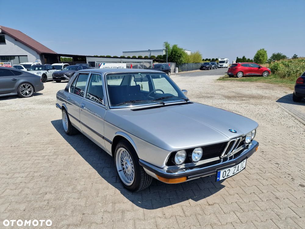 BMW Seria 5 520 - 7