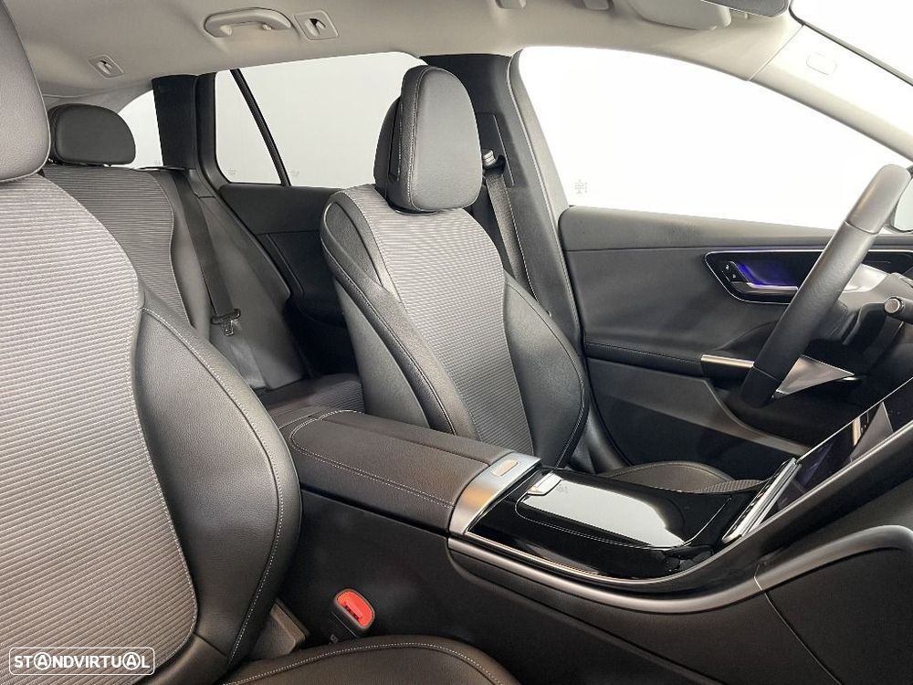 Mercedes-Benz C 220 d Avantgarde - 19
