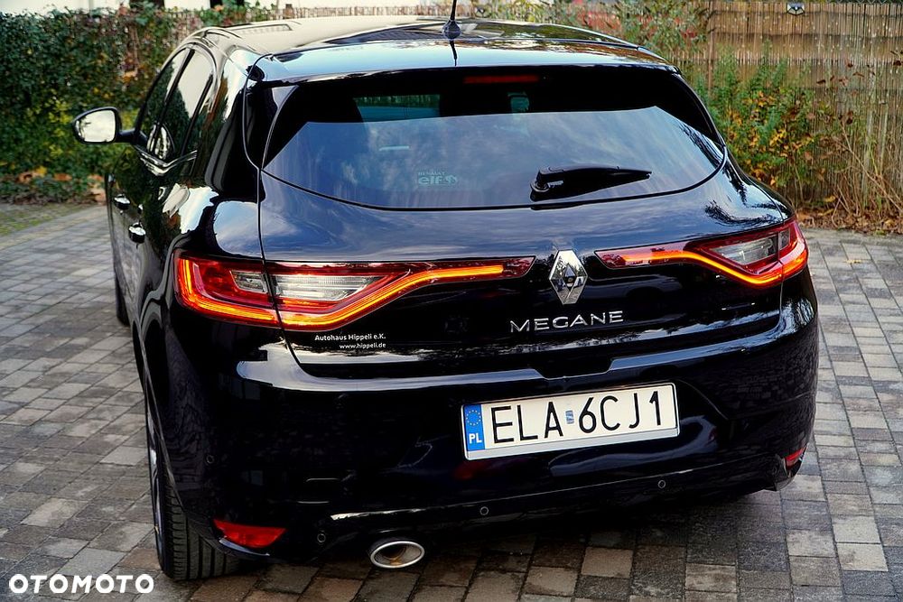 Renault Megane ENERGY dCi 130 BOSE EDITION - 11