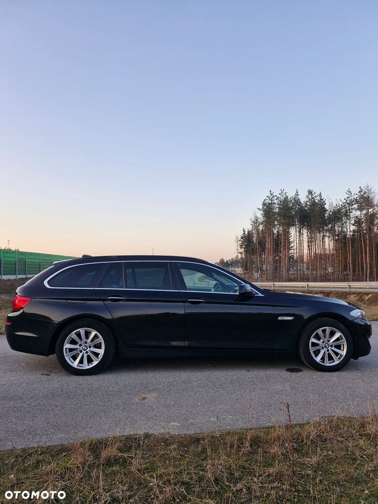 BMW Seria 5 520d - 7