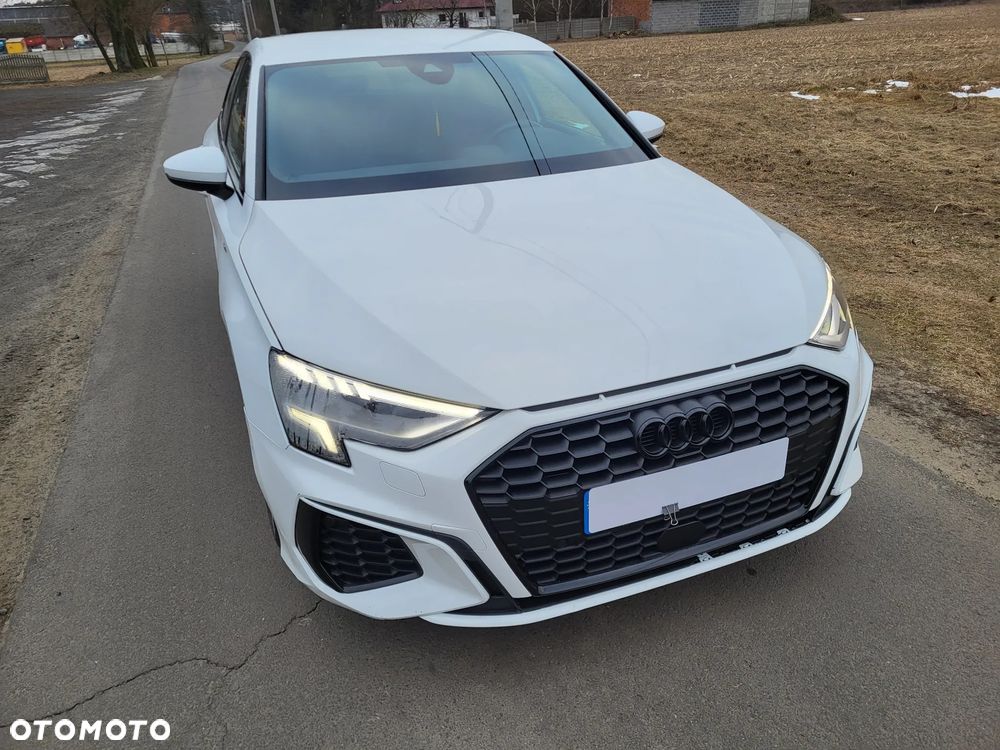Audi A3 Sportback 2.0 TDI (clean diesel) S tronic S line Sportpaket - 24