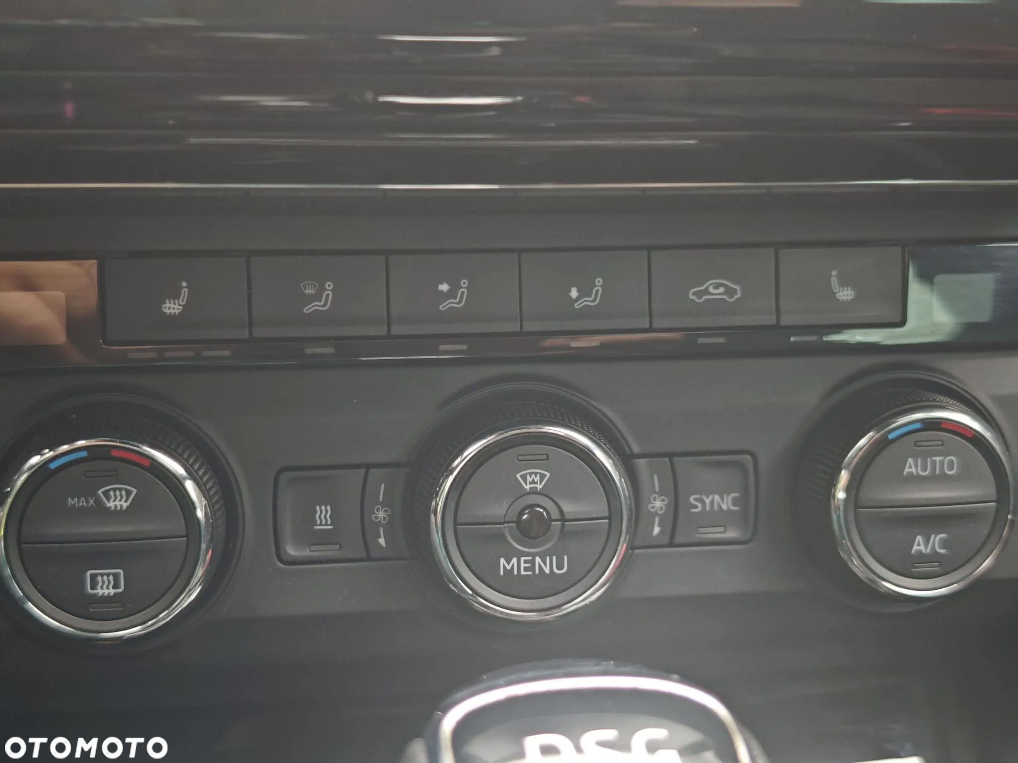 Skoda Superb 2.0 TDI 4x4 DSG Sportline - 22