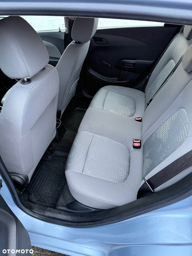 Chevrolet Aveo - 7