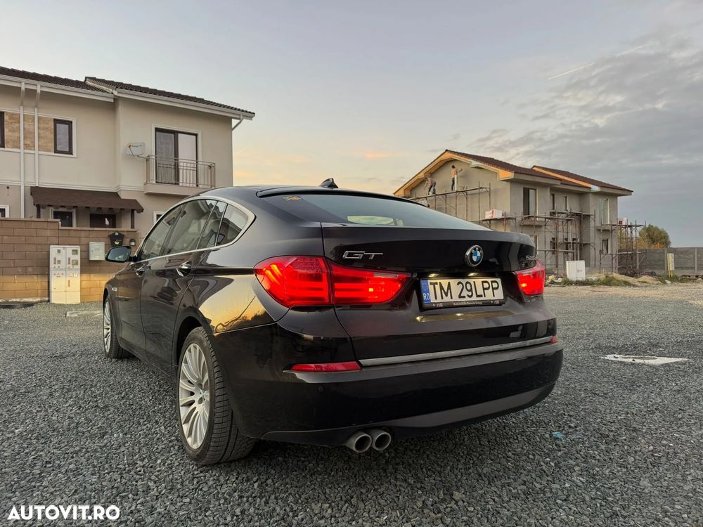 BMW Seria 5 520d - 5