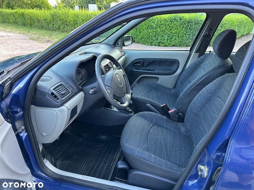 Renault Clio 1.5 dCi Pack Dynamique - 8