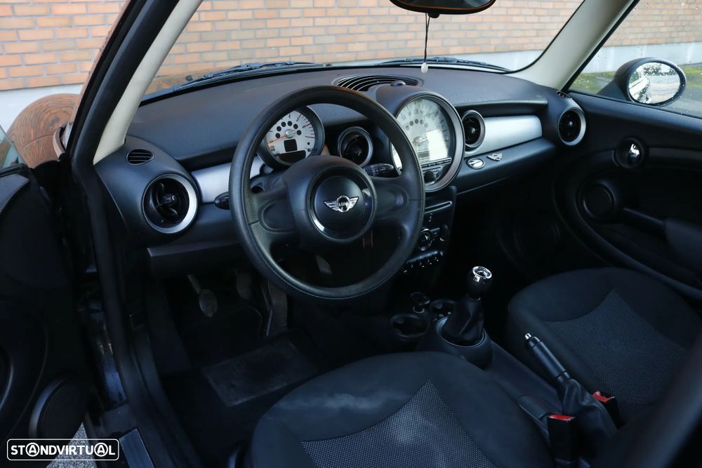 MINI 3 Portas - 20