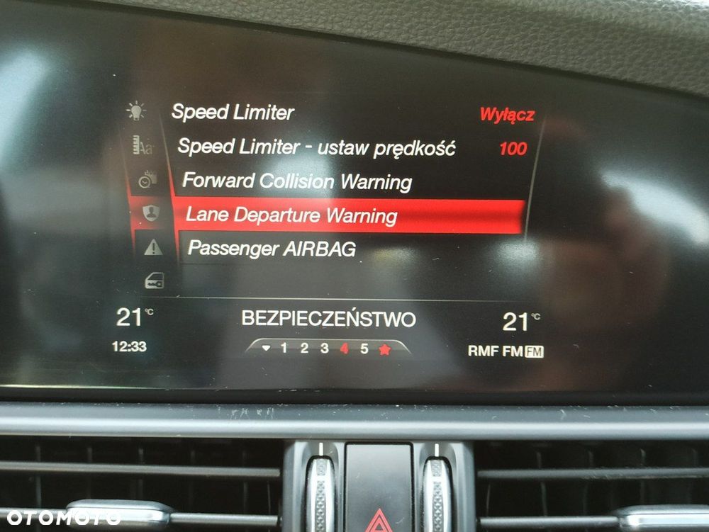 Alfa Romeo Giulia - 18